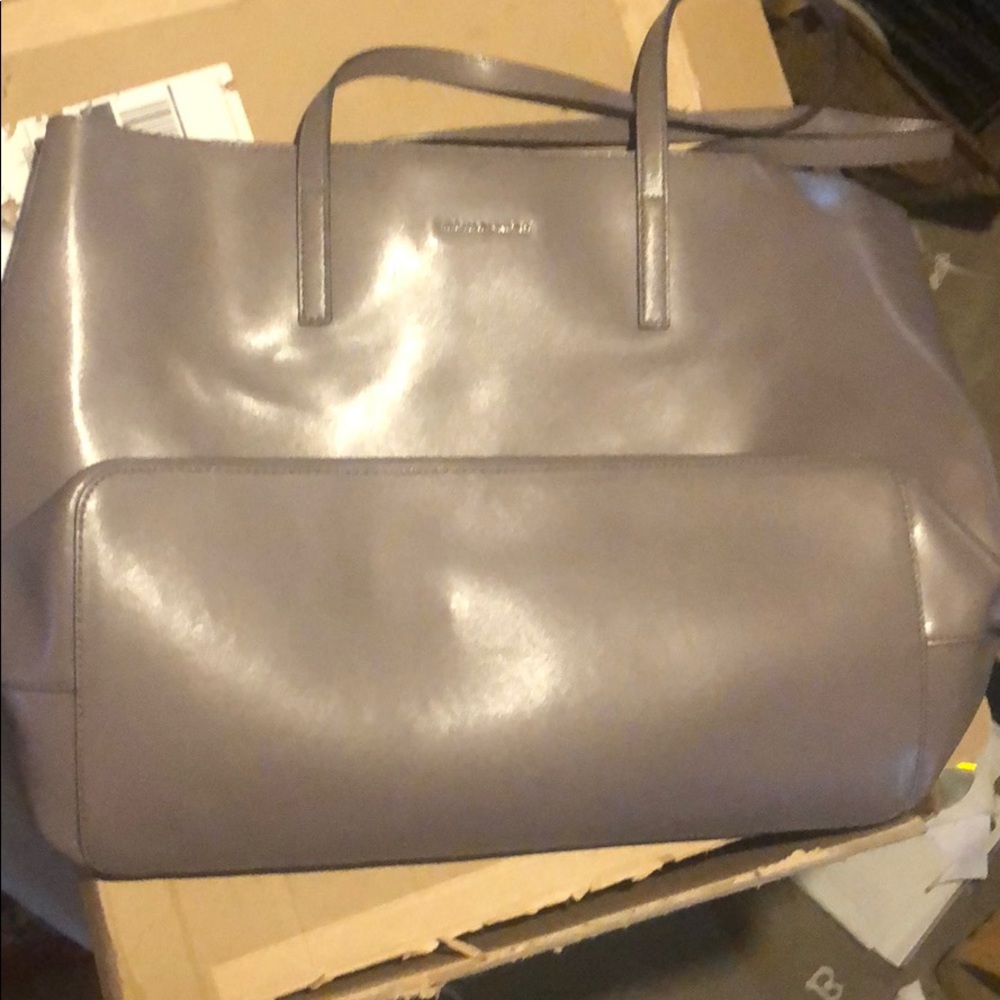 Michael kors tote
